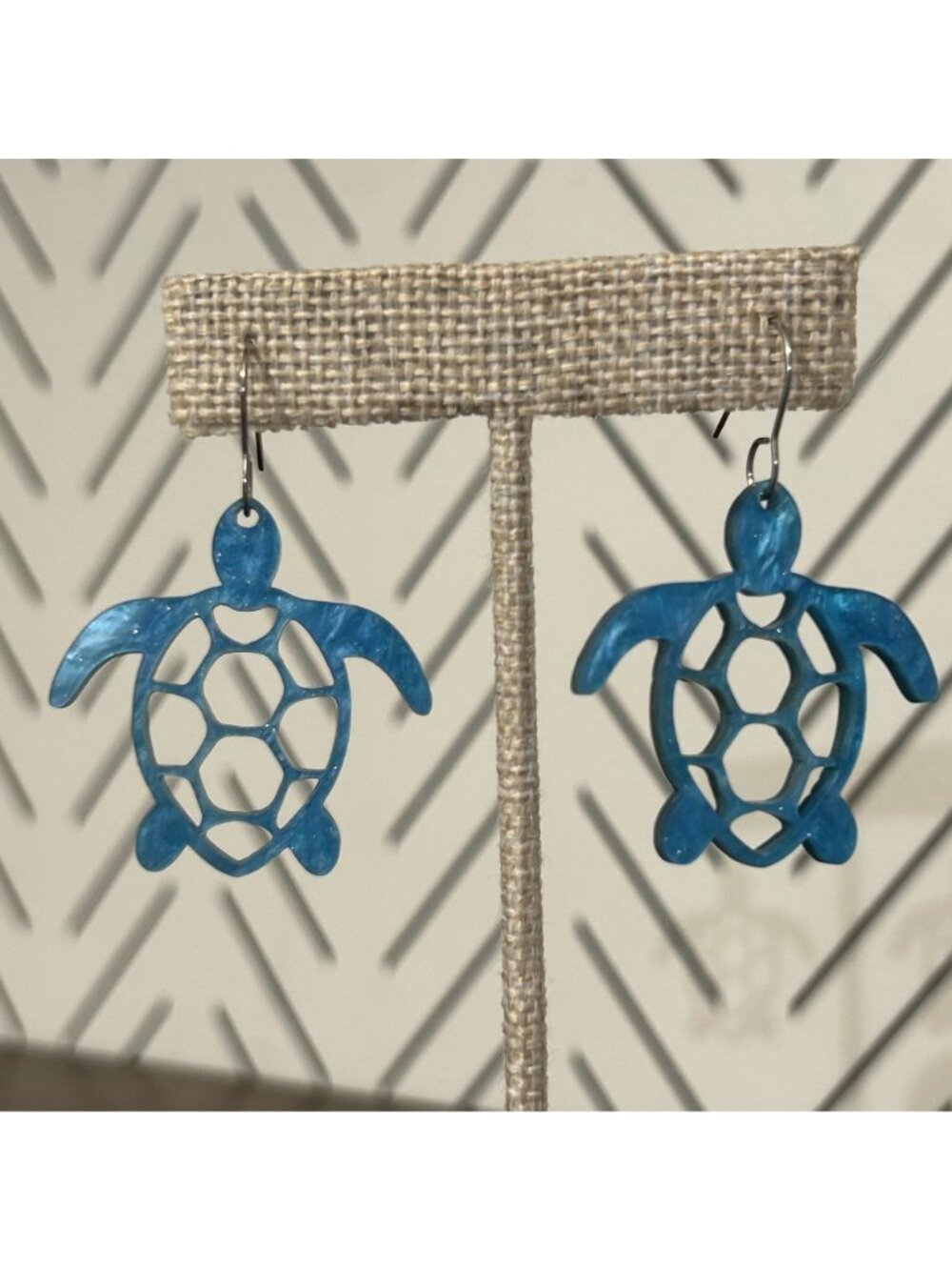 Turtle Blue Dangle Earrings Ocean Lady Bella Designs Sea Life Summer Gift NEW - Picture 10 of 12